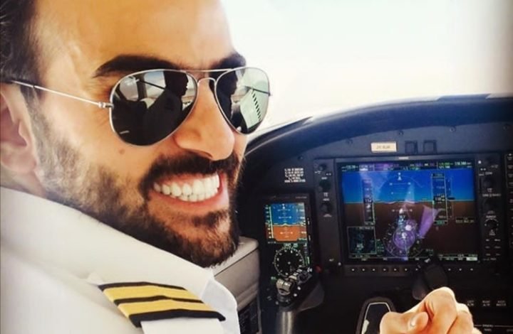 Photo of كابتن الطيران باسل طوق بطل التحليق في السماء