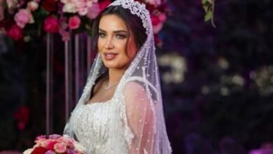بطريقة فريدة وغير مألوفة.. المزيّن حسين صفوان يزيّن عرائسه