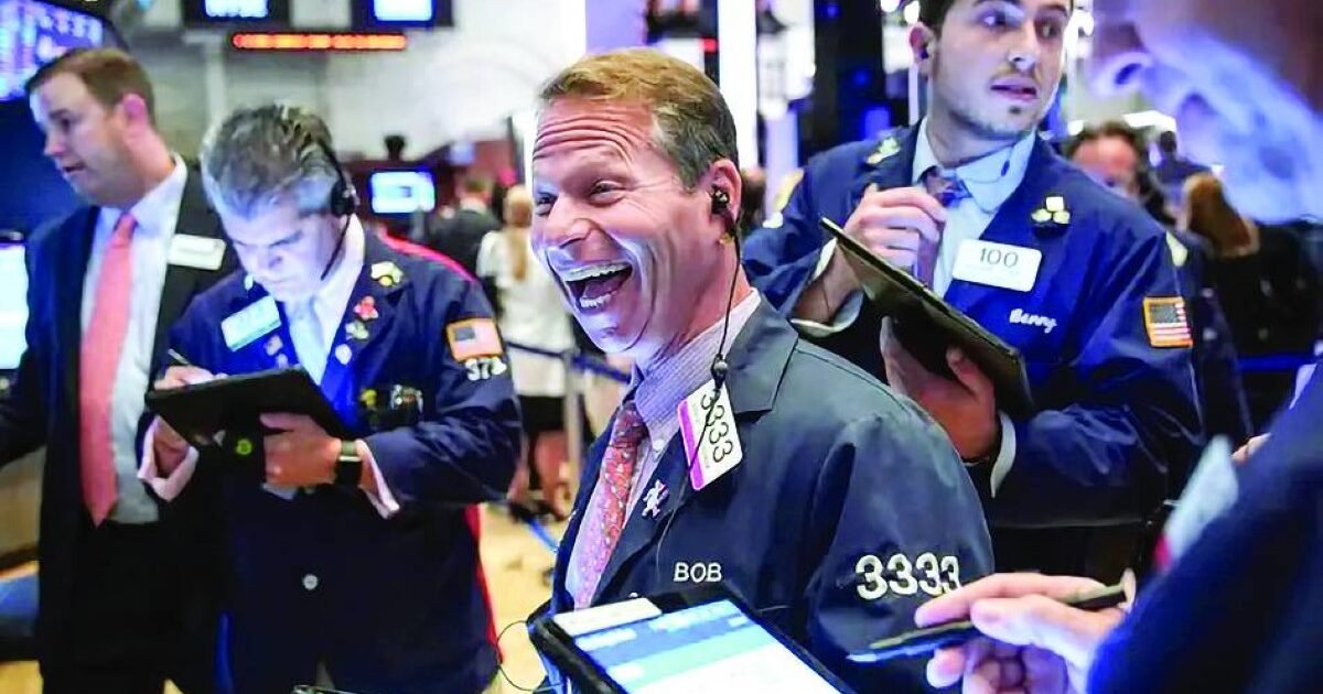 الأسواق الخليجية تتأثر بأسعار النفط ومخاوف إيران ومضيق هرمز