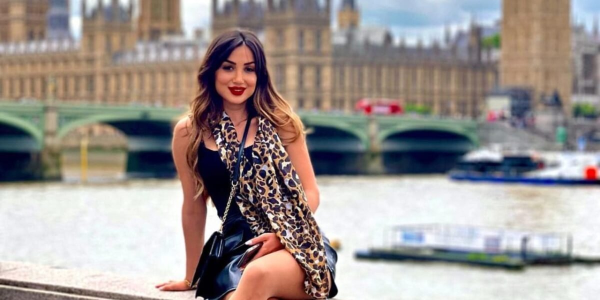 بإطلالات متنوعة… عارضة الأزياء جوانا مسعد تخطو بثبات في عالم التسويق الإلكتروني